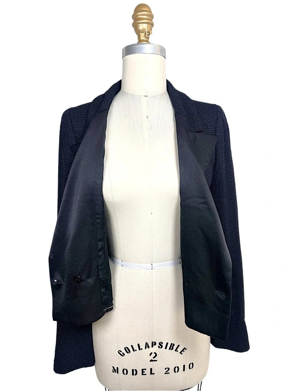 Chanel Runway Spring 2005 Bouclé Tuxedo Jacket FR 36